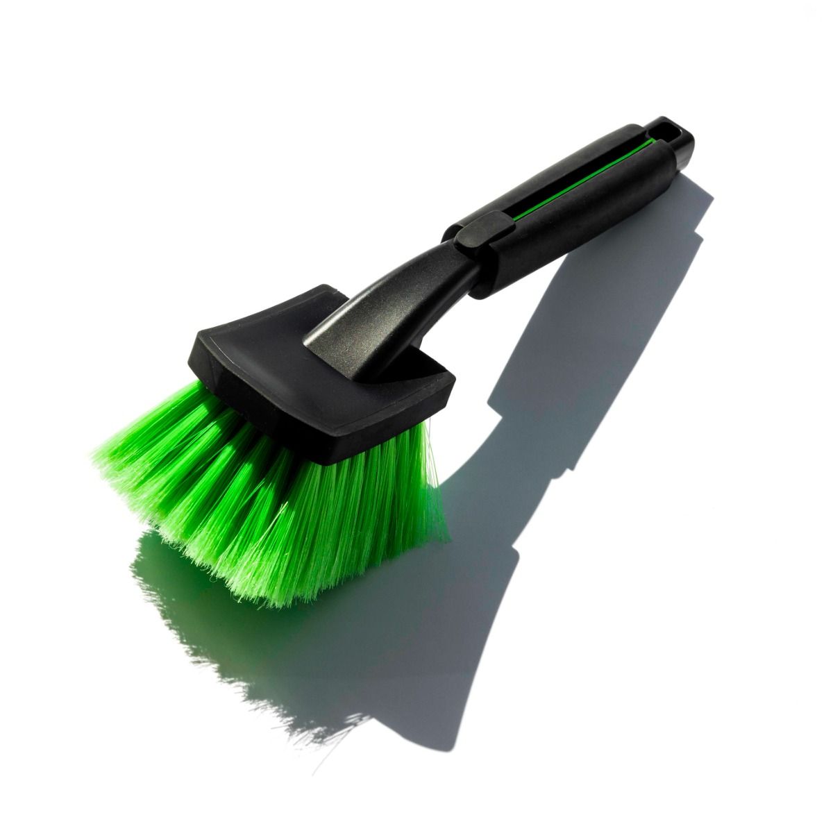Brosse pour jantes et moteur