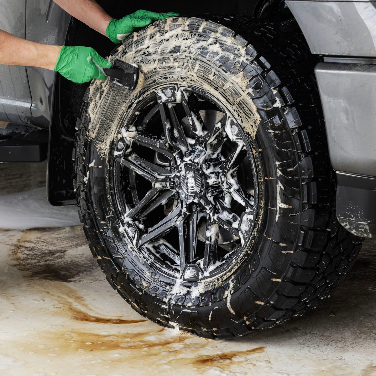 Tire & Carpet Brush