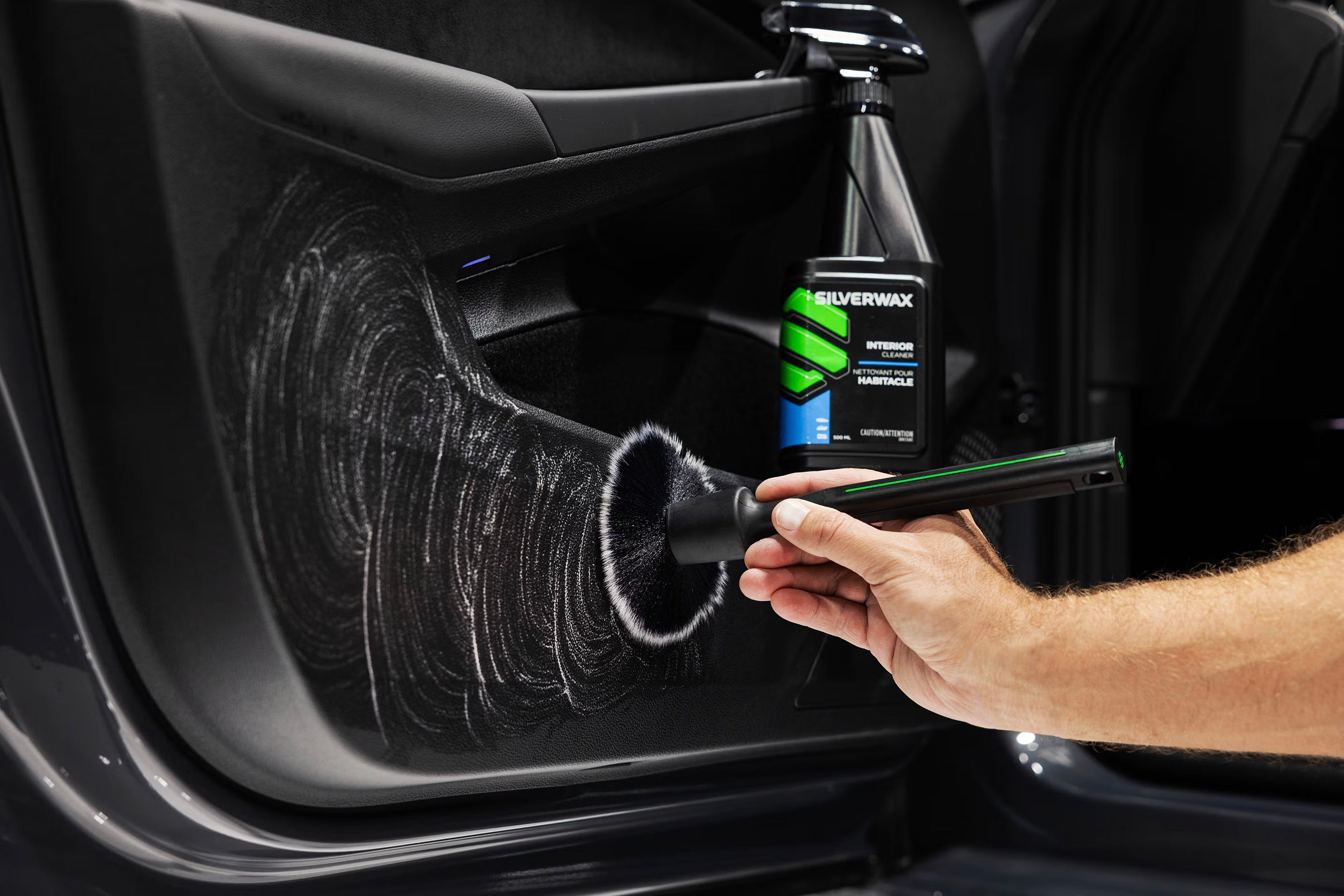 Habitacle et surfaces en plastique
