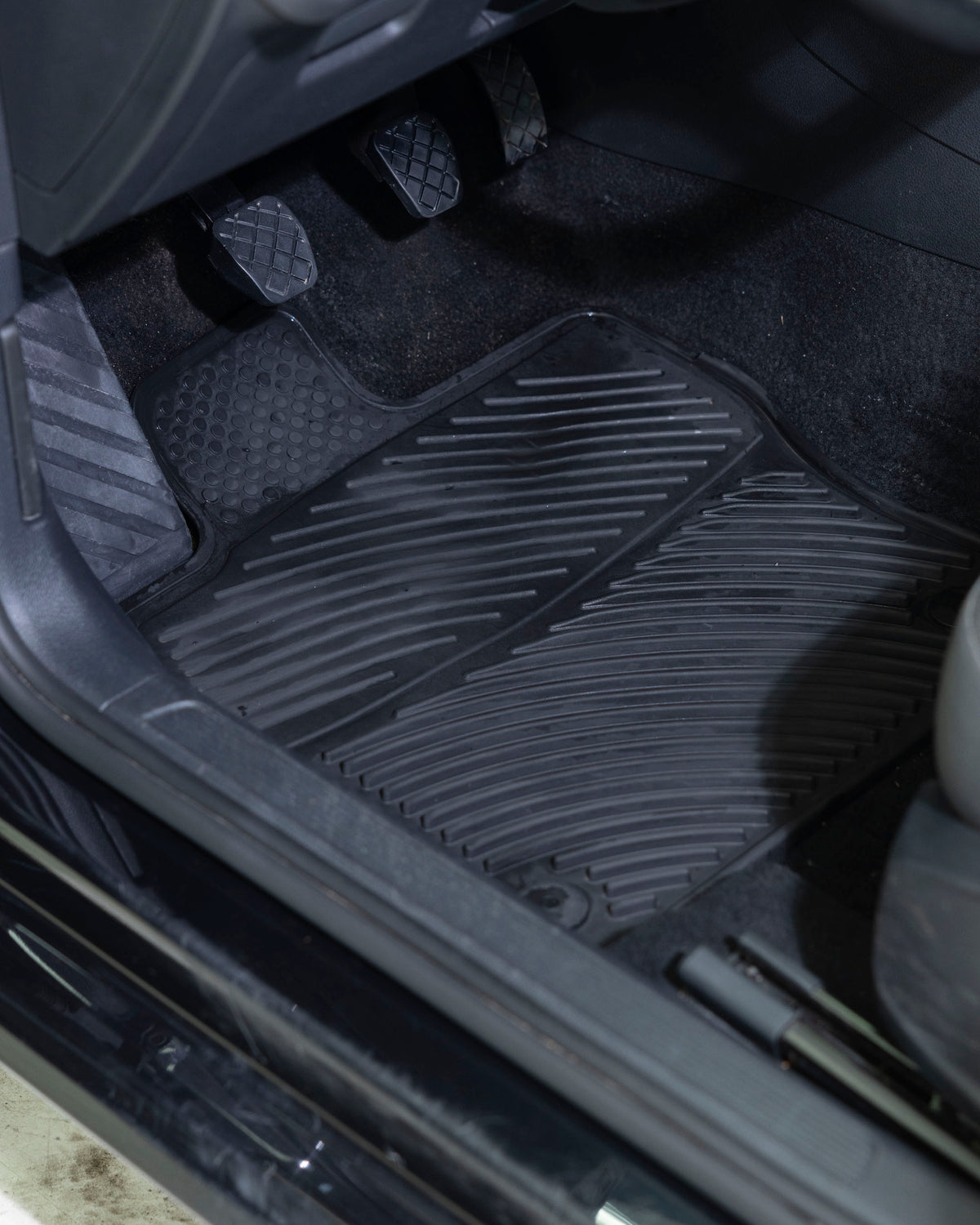 Rubber Mat Cleaner & Protector