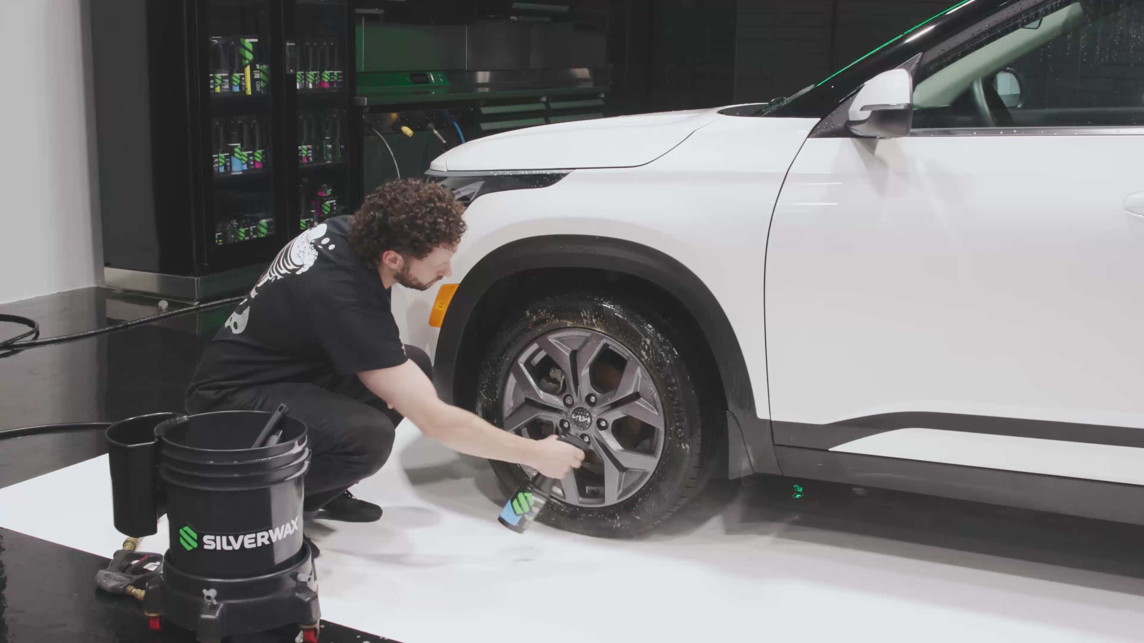 Charger la vidéo: Les produits Silverwax en action
